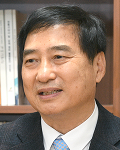 권혁남 전북대 신문방송학과 명예교수(전북연구원장)