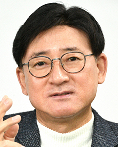 강인석 논설위원