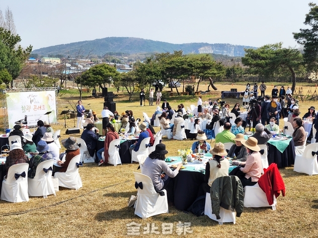 전국 여류화가 100인 초청전