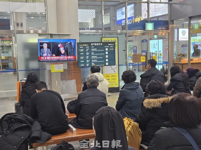 [비상계엄 선포···해제] 혼란스러웠던 비상계엄 사태 도민들 허탈