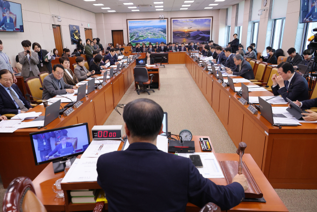 대광법 통과 막아서는 정부 여당, 국회 통과 첩첩산중