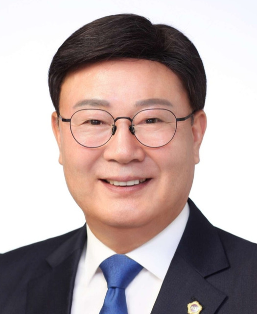 문승우 전북특별자치도의회 의장