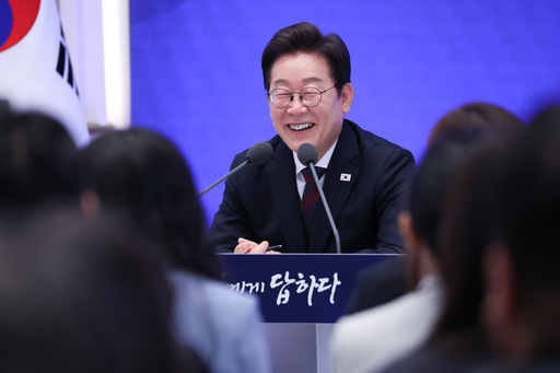 李 대통령 "시간 걸리겠지만 지방균형발전 확고하게 추진"