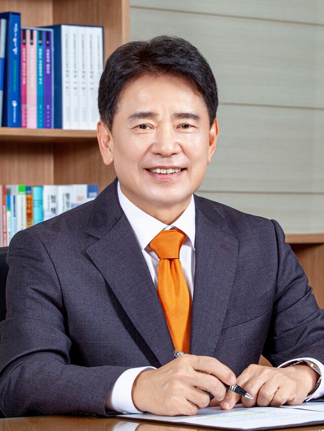 [금요칼럼] 자치분권과 균형발전은 '5극 3특' 성공의 초석
