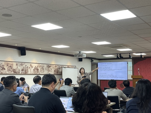 변화하는 언론 환경, AI 활용 훈련으로 심층 취재·분석 집중 발판 마련 - 뉴스 썸네일 이미지