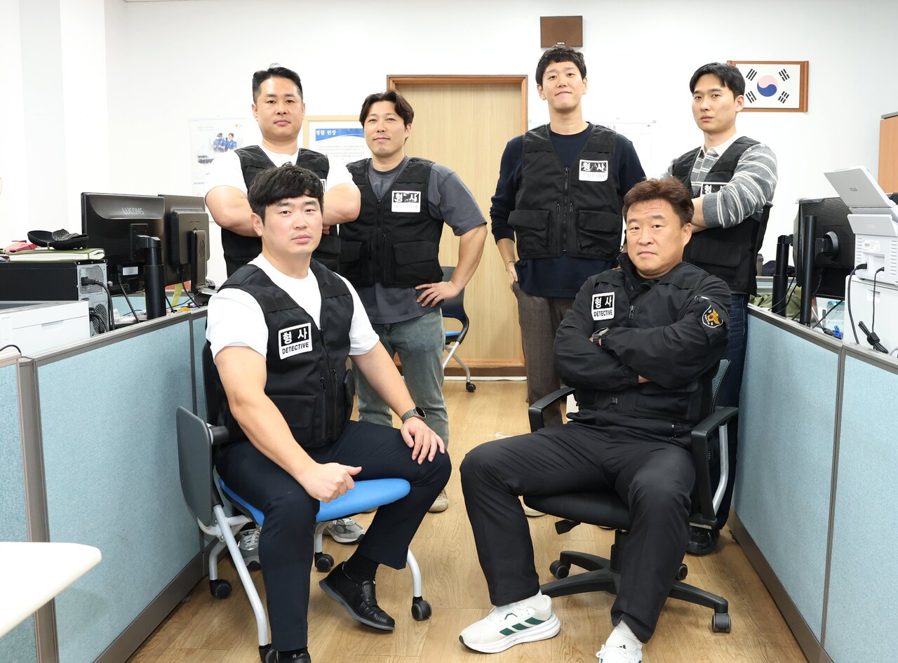[제81회 경찰의 날] "위험한 순간 함께하는 동료는 또 하나의 가족"⋯... - 뉴스 썸네일 이미지